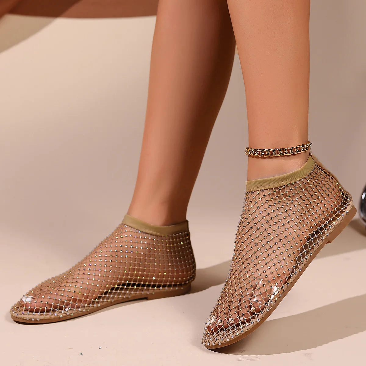 Luxury Brand Round Toe Flat Bottom Sandals